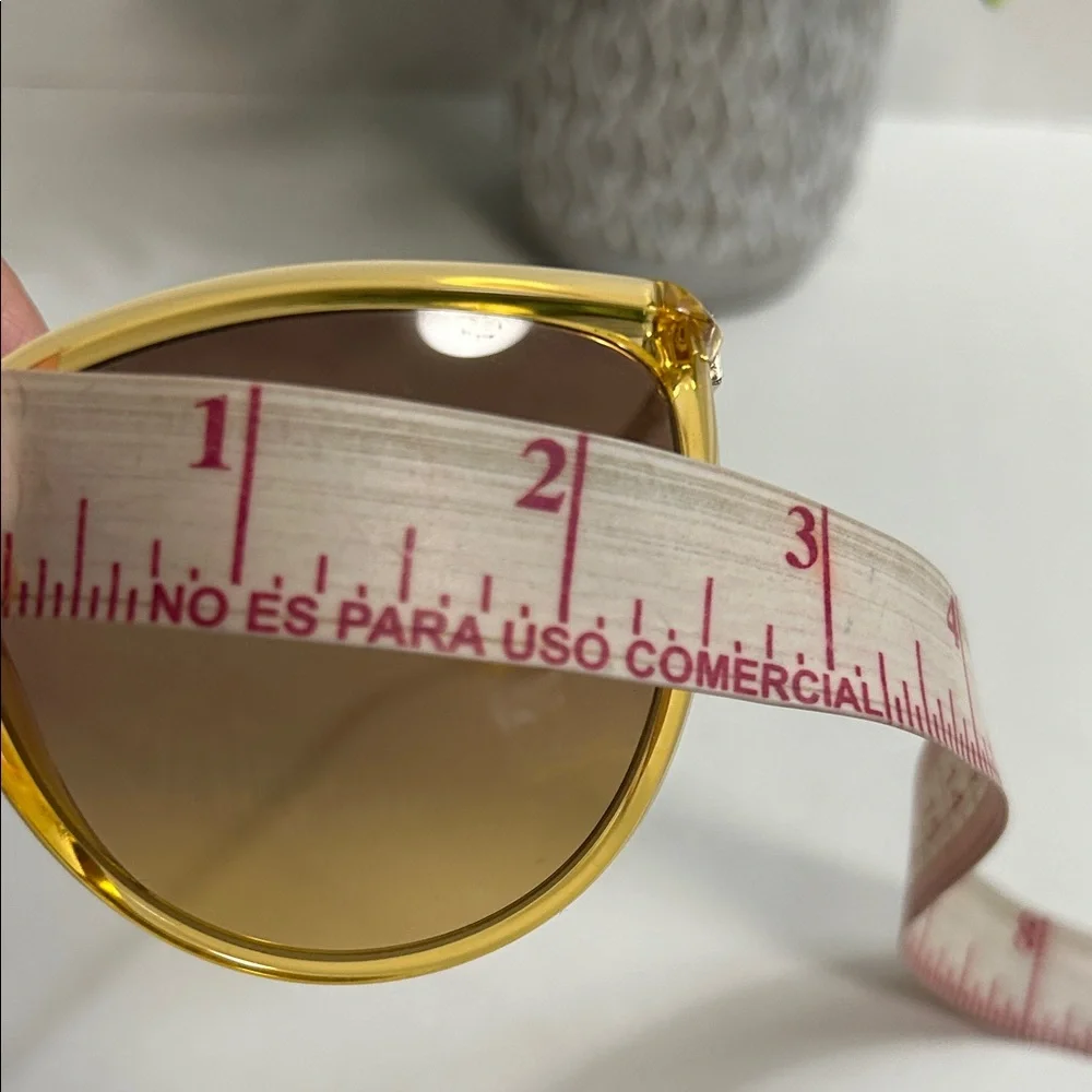 Fendi Gold-Toned Sunglasses - Picture 16 of 17